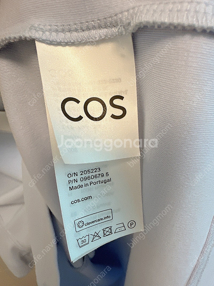 cos 코스 클린컷 레귤러 티셔츠 새상품 M/ 택포가격...--4