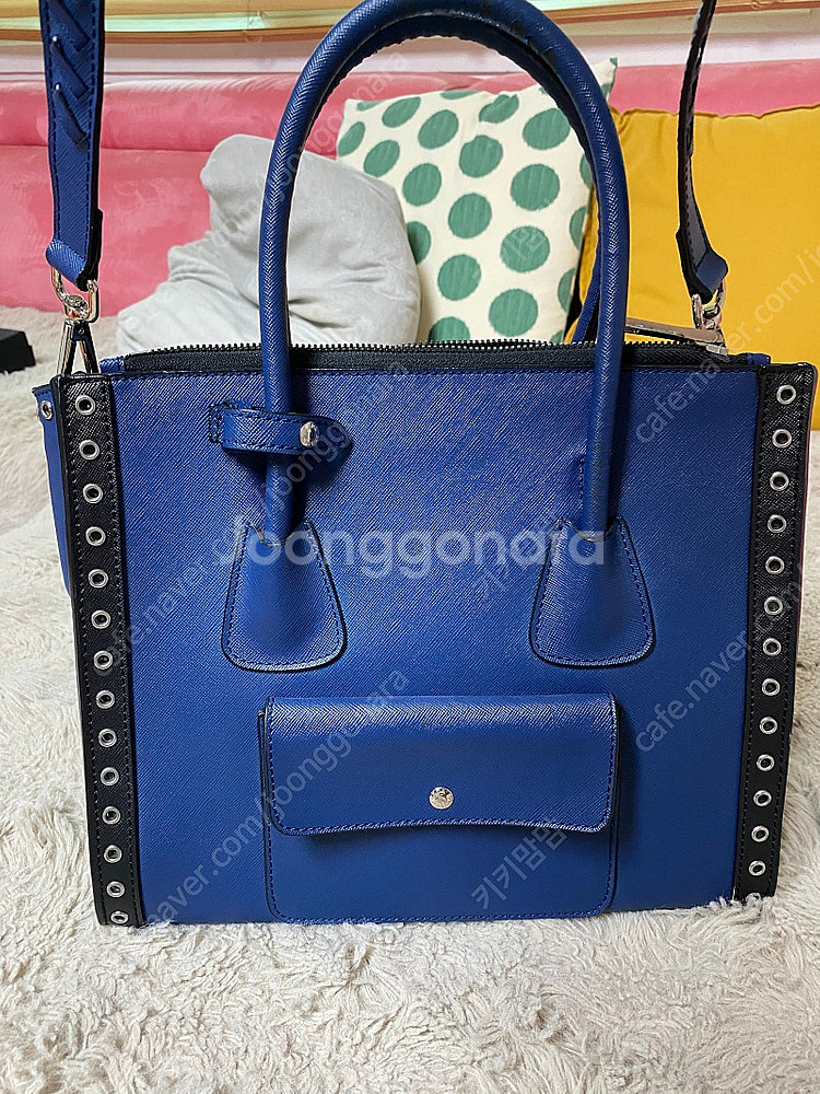 프라다 삼각로고 사피아노 가방(토트,크로스백)--1