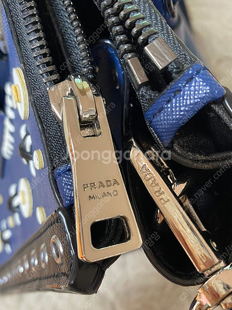 프라다 삼각로고 사피아노 가방(토트,크로스백)--2