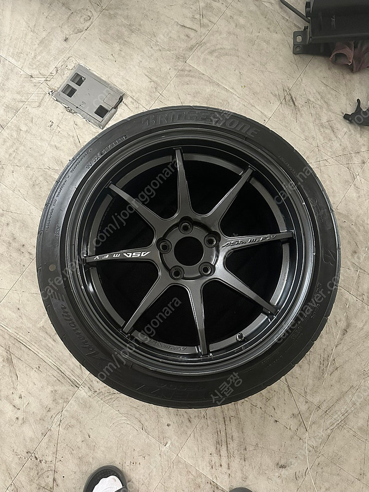 ASA RCI 9J15 18인치 정품 휠 타이어 팝니다.--1