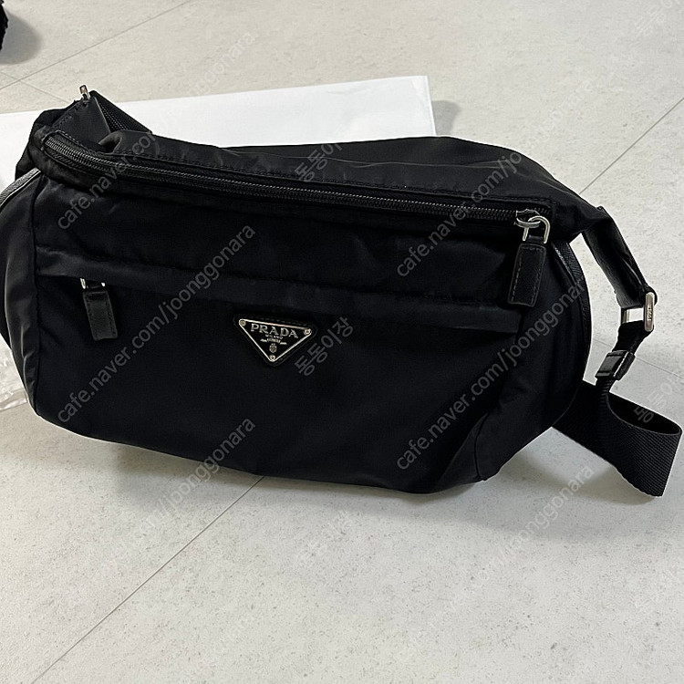 [M/미디움/미듐] 프라다 리나일론 바이커백 크로스백 2vh994 블랙--1