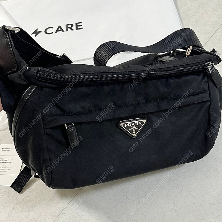 [M/미디움/미듐] 프라다 리나일론 바이커백 크로스백 2vh994 블랙--4