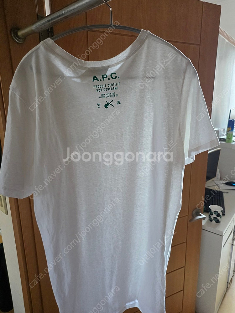 아페쎄 반팔 L사이즈--1