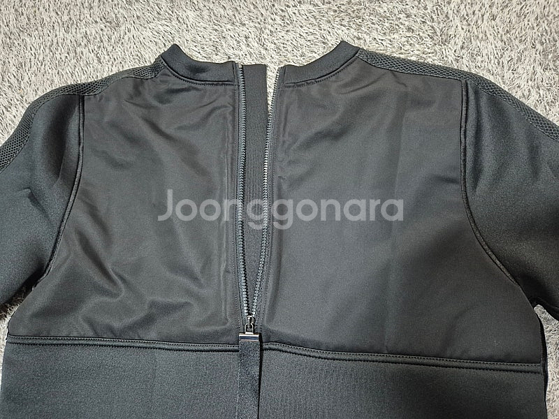 언더아머 여성 네오프렌 맨투맨 M--5