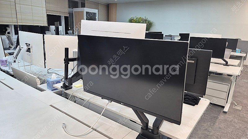 LG 32인치 4K 모니터(32UP830)--5
