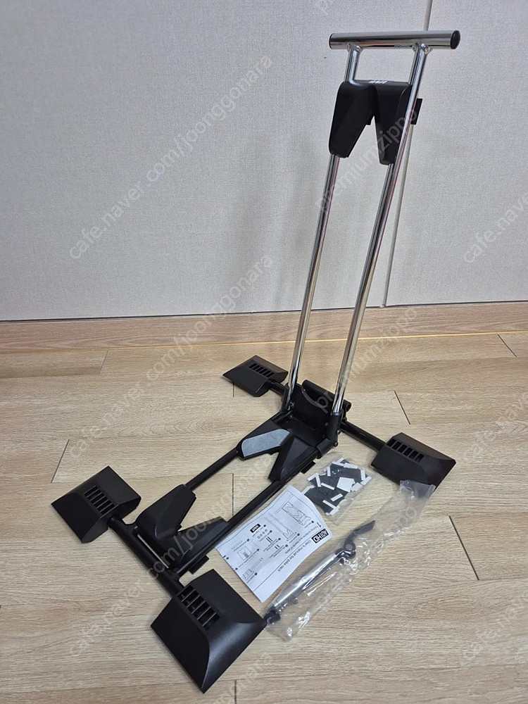 IWA A01HD 차량용 캐리어 새상품--1