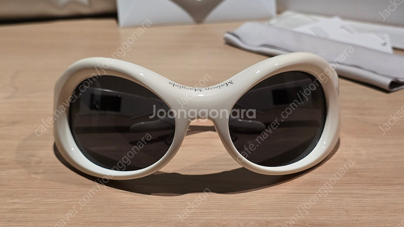 젠틀몬스터 x 마르지엘라 콜라보 선글라스 판매--2