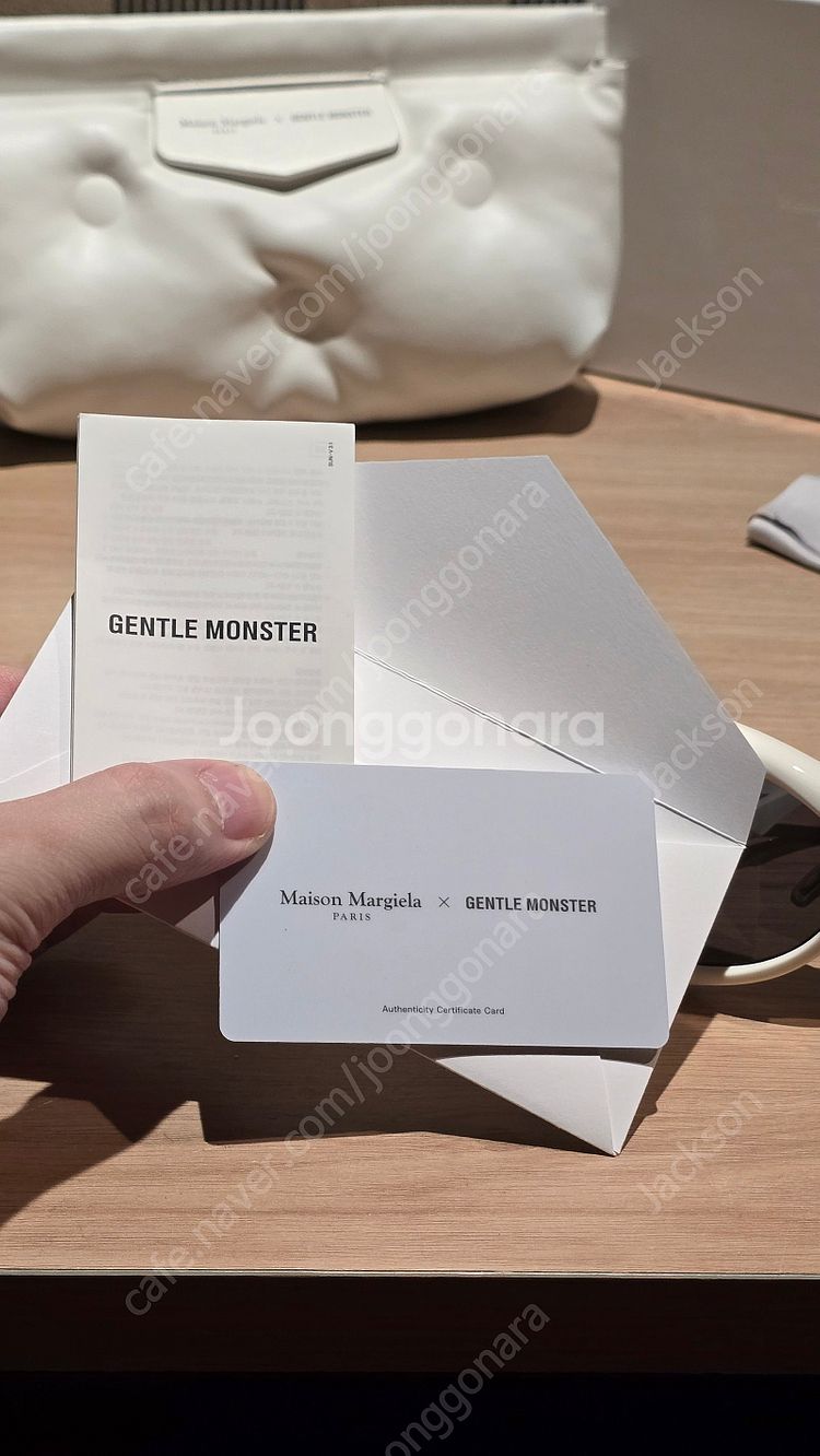 젠틀몬스터 x 마르지엘라 콜라보 선글라스 판매--4