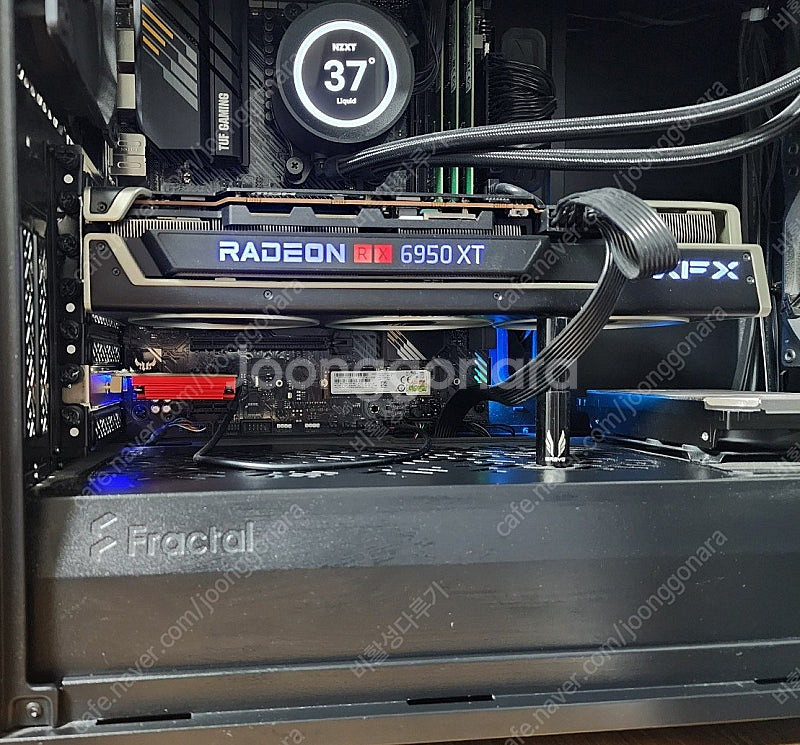 XFX rx 6950xt 그래픽 카드 merc--0
