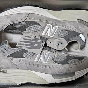 뉴발란스992 그레이 270