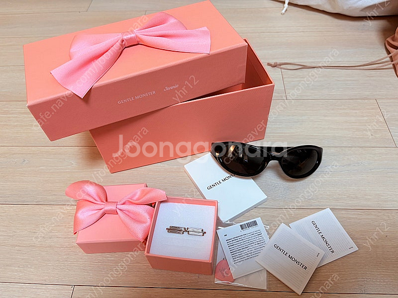 젠틀몬스터 제니콜라보 젠틀살롱 도넛번 선글라스 블랙 (1회 착용)--2