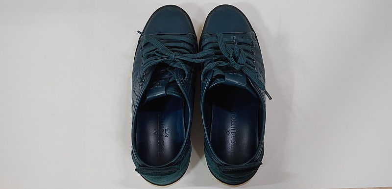 루이비통 모노그램 가죽/누벅 로우탑 스니커즈 230mm - 15만 이미지