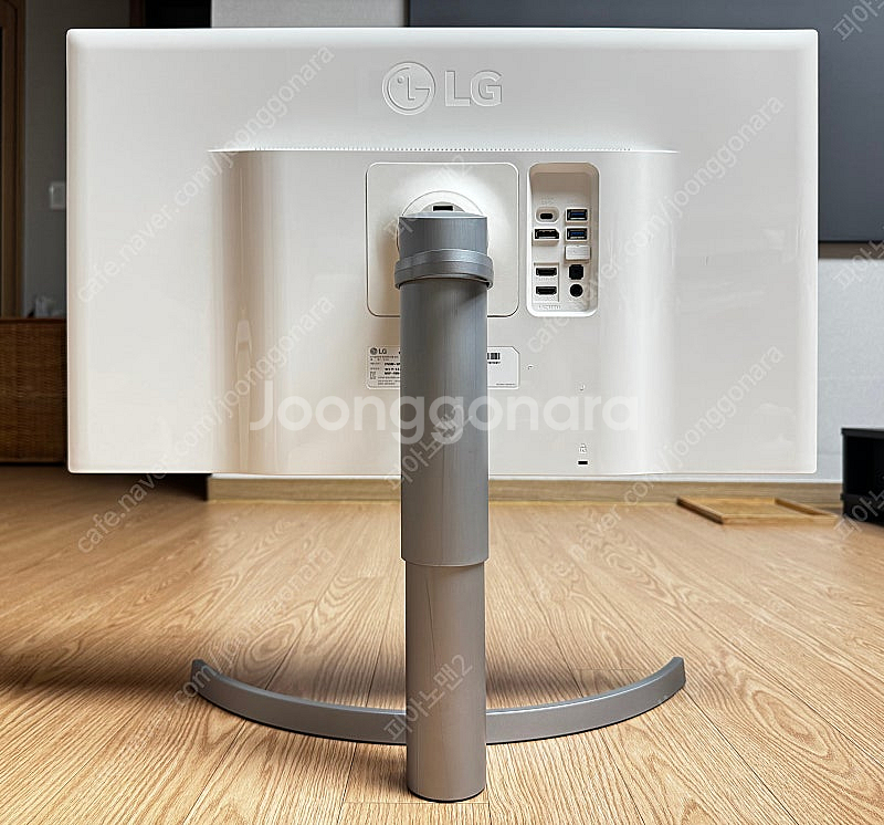 LG 27인치 4K UHD 모니터 (USB-C케이블 하...--4