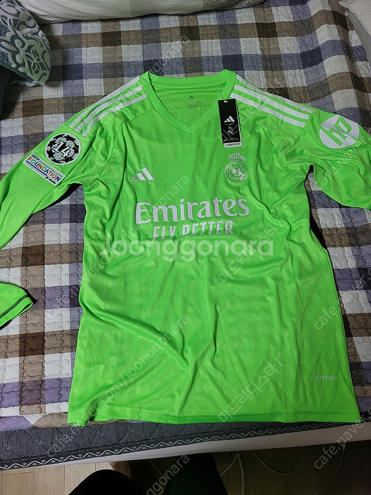 23-24 레알마드리드 골키퍼킷 레플리카(L) 긴팔 루닌 챔스 풀패치 판매합니다--0
