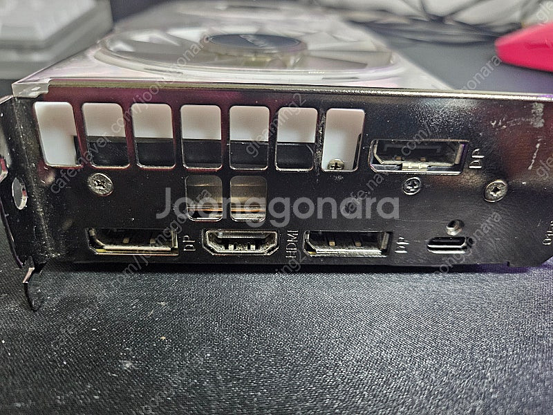 갤럭시 rtx2080 8gb white oc(발열심함)--6