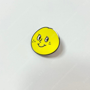 오롤리데이 뱃지