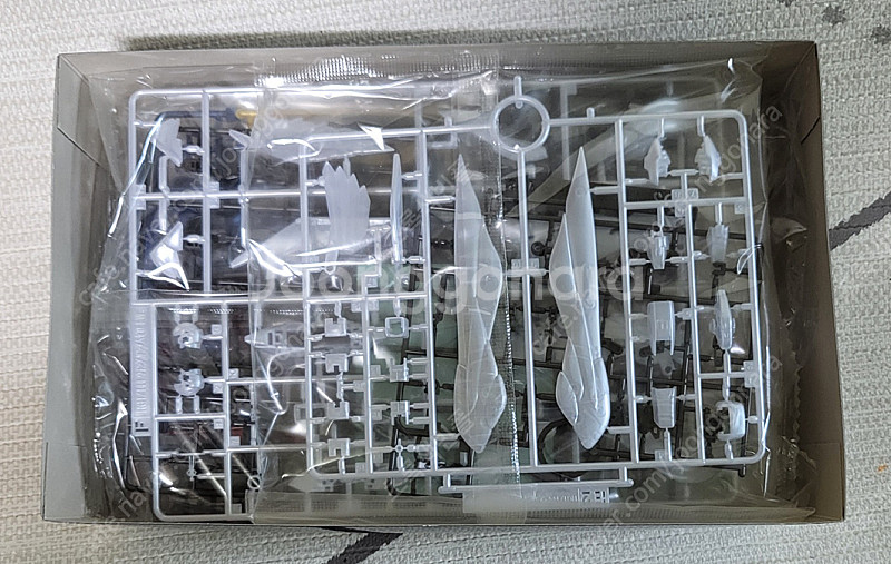 [BANDAI] RG 윙건담 EW 펄 그로스--1