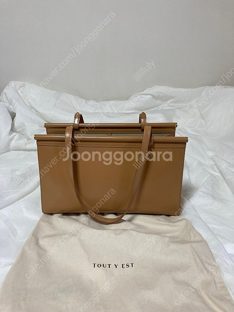 투티에 파라렐 백 카멜 베이지--0