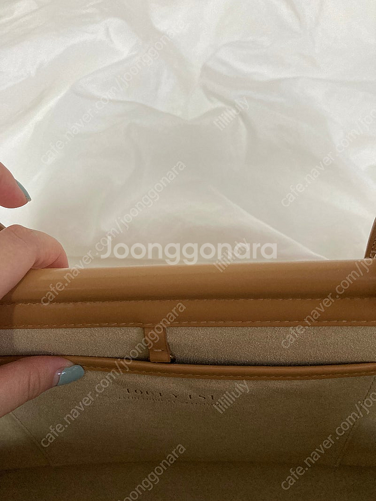 투티에 파라렐 백 카멜 베이지--3