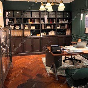 IKEA IDASEN이도센 책상/ ALEFJALL GRANN 알레피엘 의자도 있어요