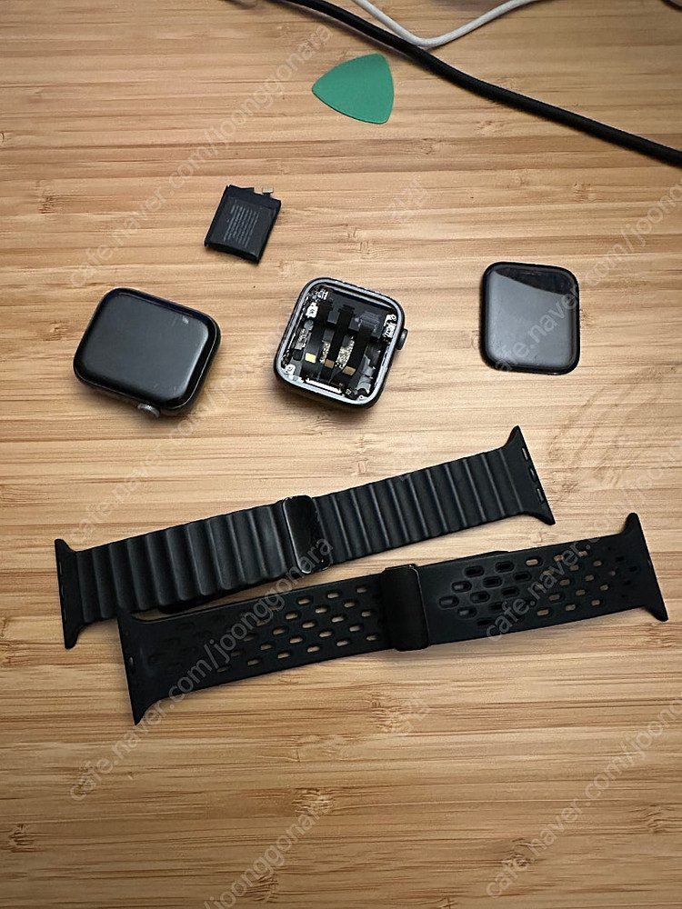 애플워치4 44mm 후면 실기스 + 부품용 워치 및 미사용 배터리--5