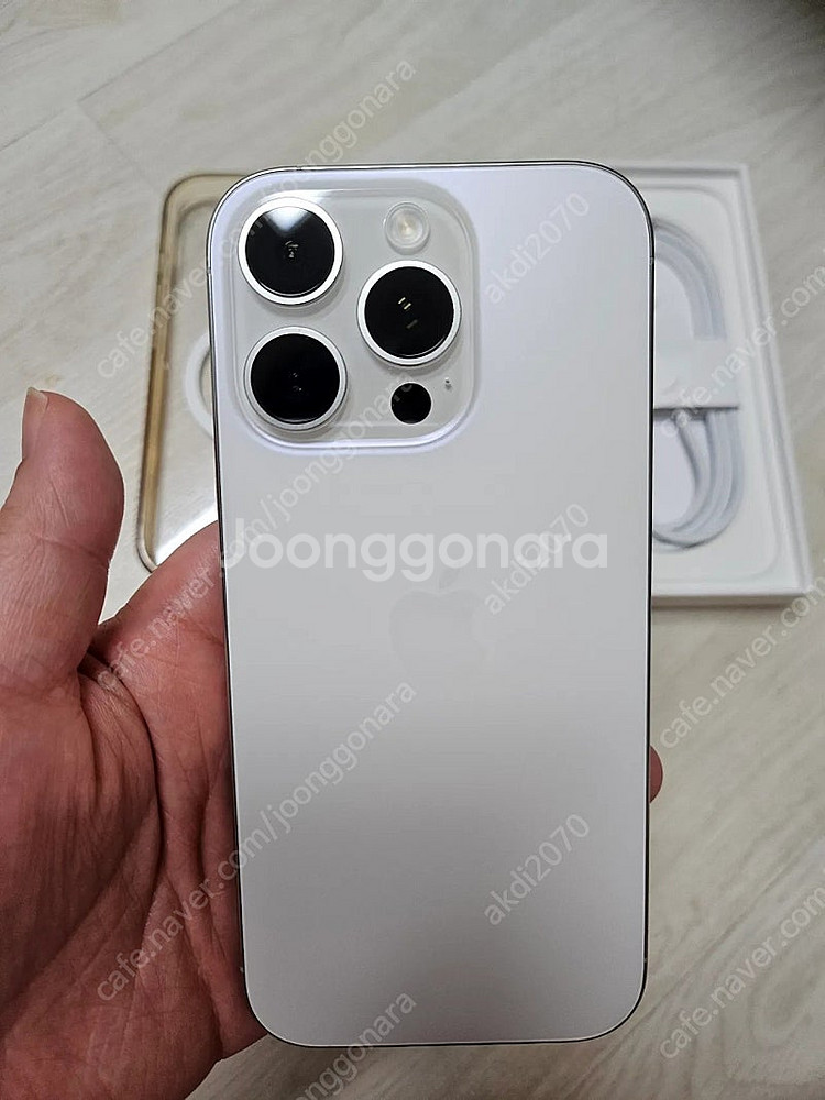 아이폰16프로 화이트 256GB 풀박 급처!--4