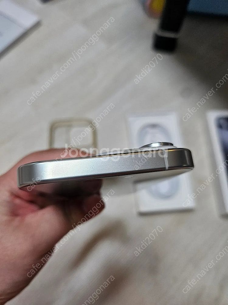 아이폰16프로 화이트 256GB 풀박 급처!--7