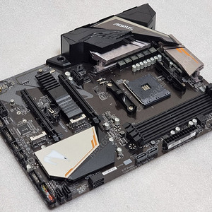 GIGABYTE B450 AORUS ELITE 팝니다.