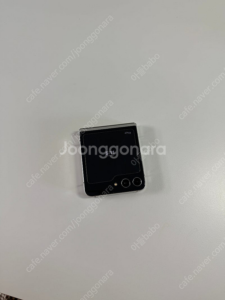 갤럭시 제트플립5 Z플립5 512기가 크림(풀박)--3