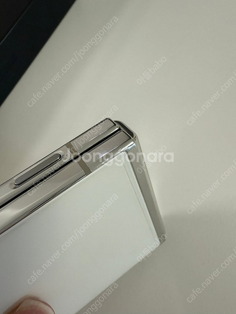 갤럭시 제트플립5 Z플립5 512기가 크림(풀박)--5