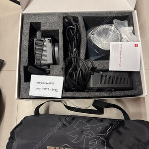 세기정품 지윤 G300 지속광 조명 + 60 파라볼릭 소프트박스 팝니다.