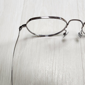 애쉬크로프트 휴즈3 55사이즈 앤틱실버 빅사이즈 티타늄 안경테