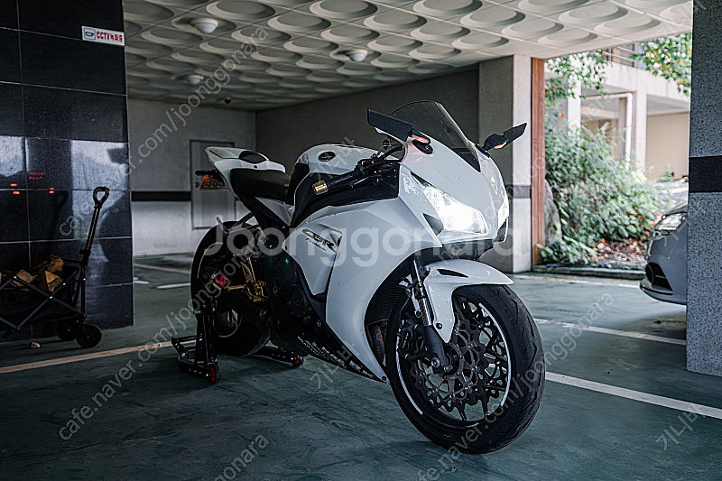 CBR1000RR 14년식 2.7만키로 주행 950> ...--0