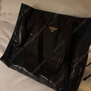 프라다 1BG460 블랙 토트백