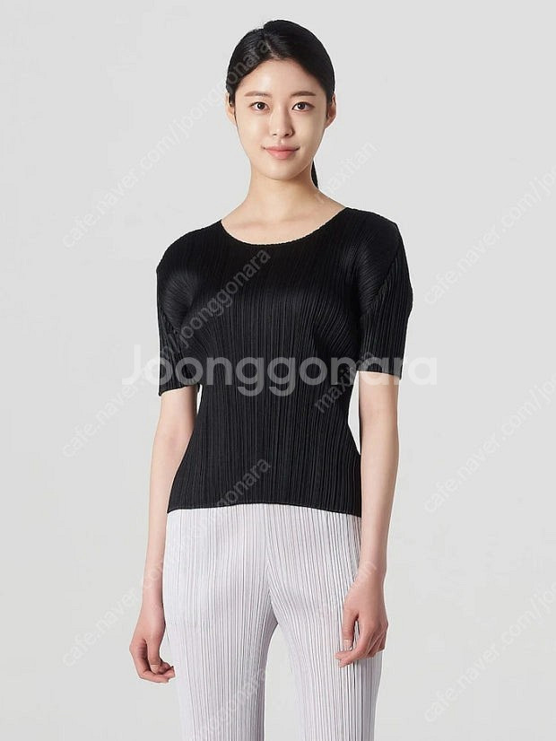 (새상품) 플리츠플리즈 5월 먼슬리 반팔탑, 베이직반팔...--0