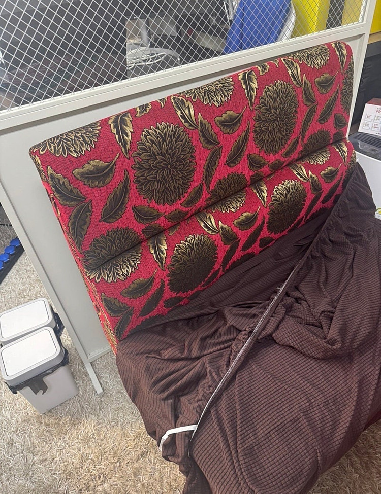 노래방쇼파 세트로 판매합니다--1