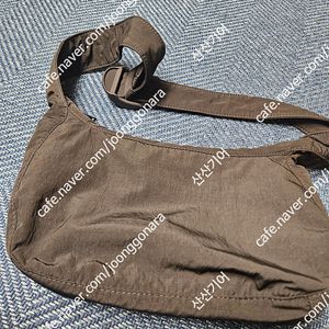 코스 나일론 크로스바디 새들백 블랙 cos 가방 크로스백 신용 확실합니다 연락주세요 항상 대기중