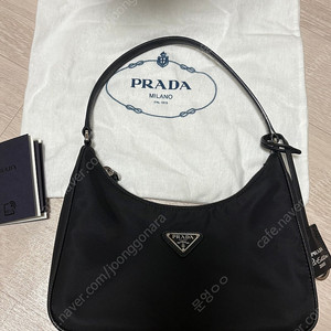 프라다 2005 리나일론 블랙