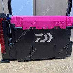 다이와 태클박스 tb7000 +거치대 등