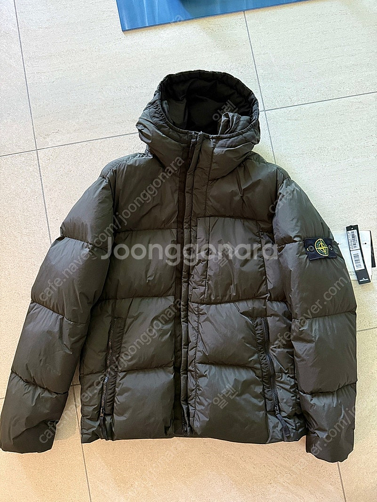 스톤아일랜드 17fw 크링클랩스 후드 패딩 L사이즈 판매 다크그린 67540223 v0059 (명작 시즌)--1
