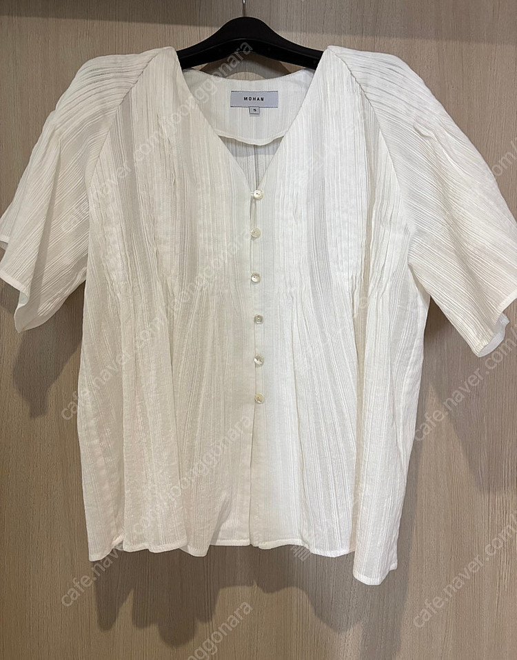 모한 블라우스 이미지