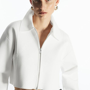 코스 크롭 밀라노 니트 자켓