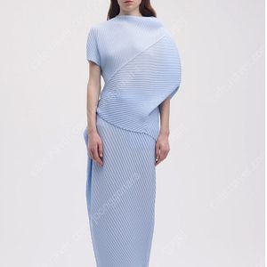 이세이미야케 소프트폴드 블루 탑