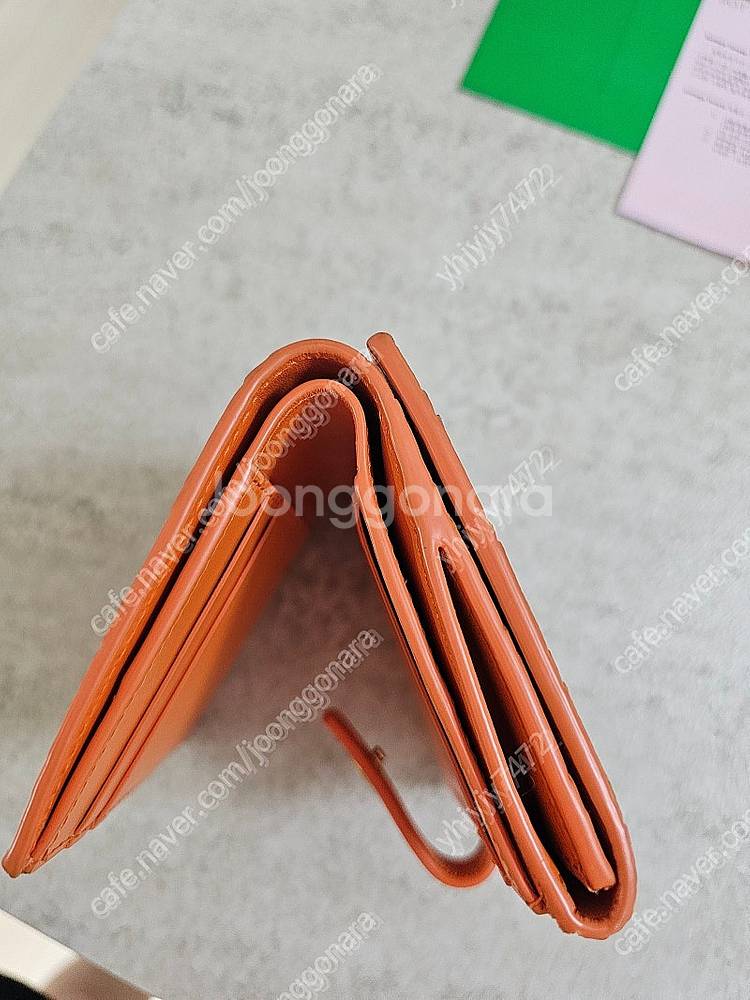 보테가베네다 여성반지갑 새상품 수준--1