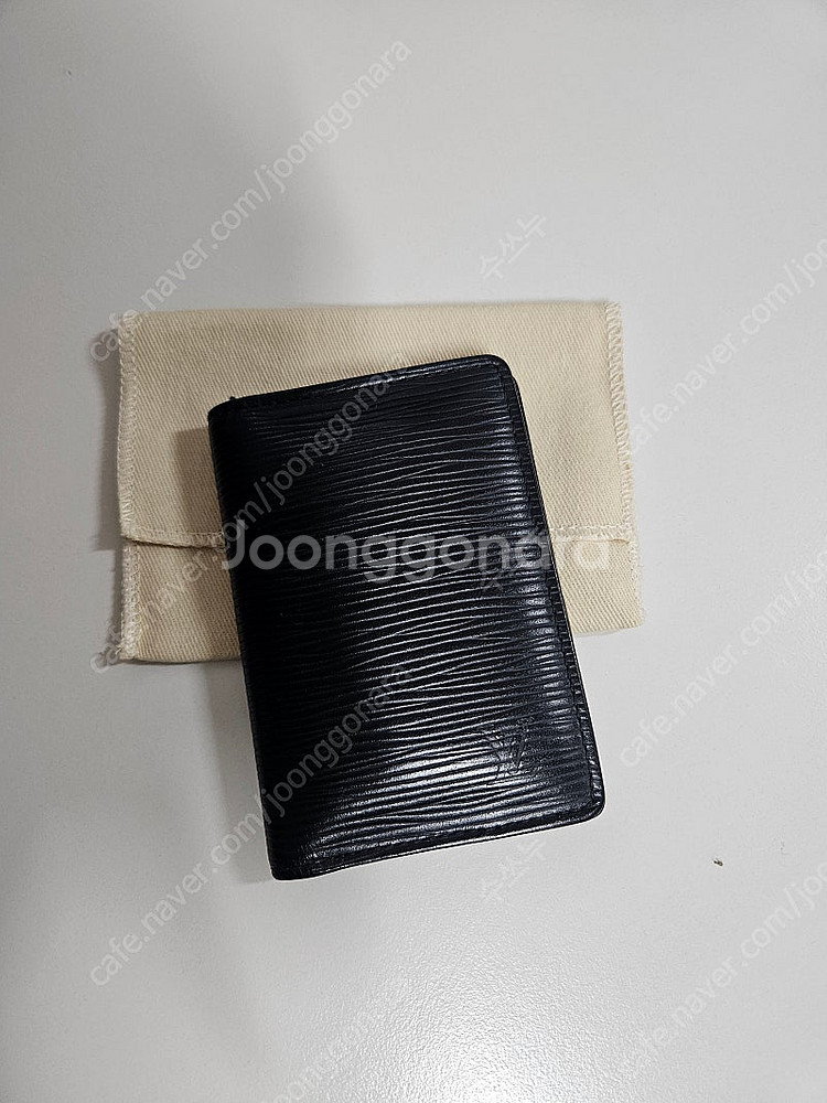 루이비통 에피 오거나이저 카드지갑--1