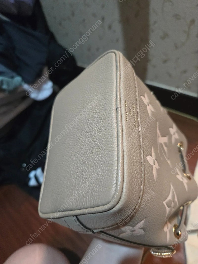 루이비통 나노노에 앙프 이미지