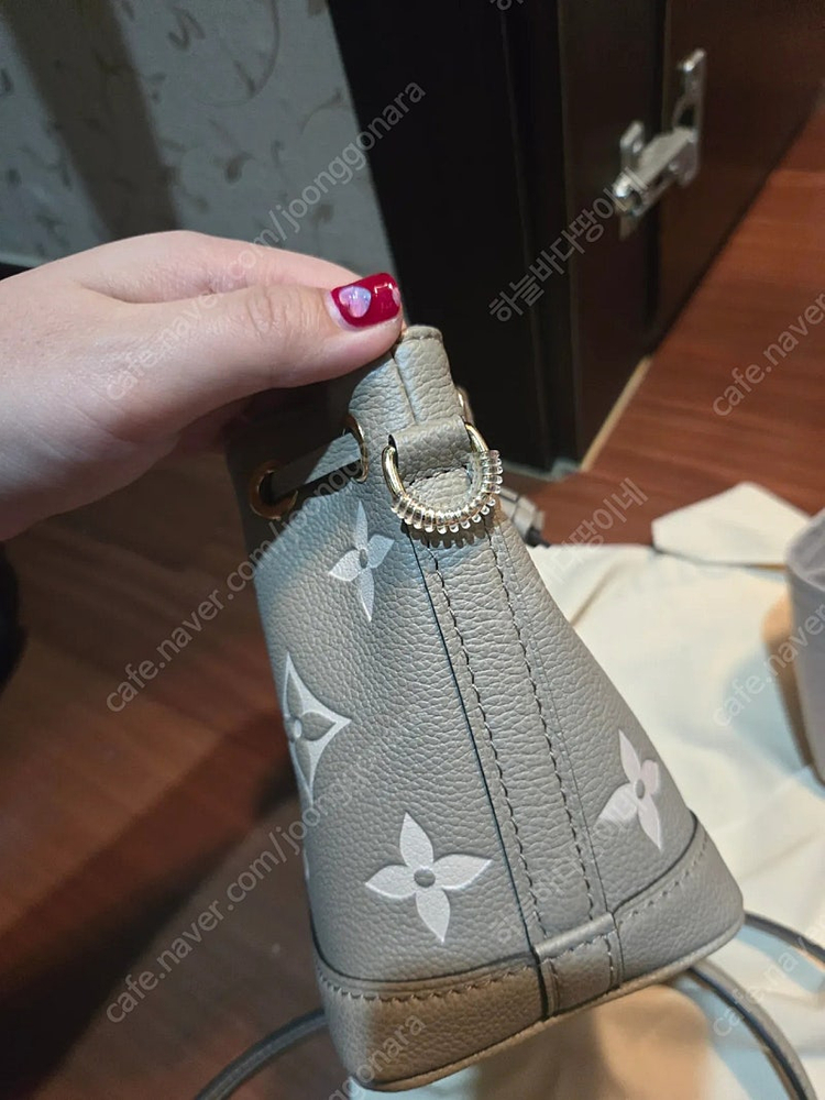 루이비통 나노노에 앙프 이미지