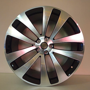 레인지로버 23인치 단조 휠 판매합니다.