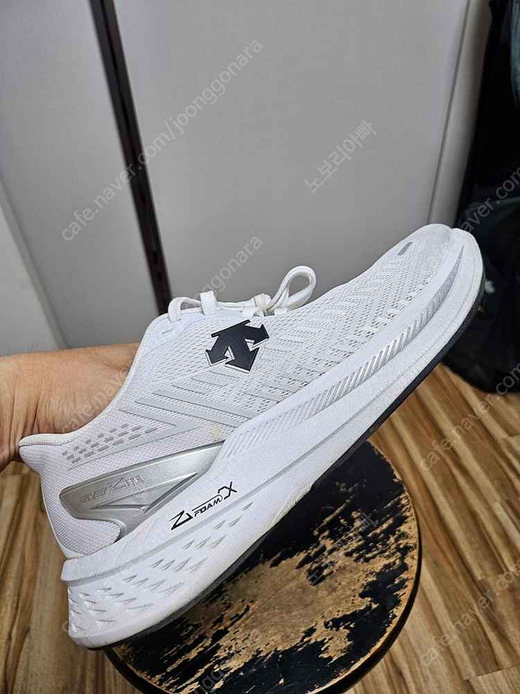 데상트 런닝화 에너자이트 슈퍼 v2 265mm 이미지