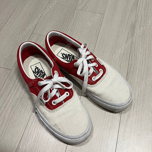 반스 어센틱 225 팝니다